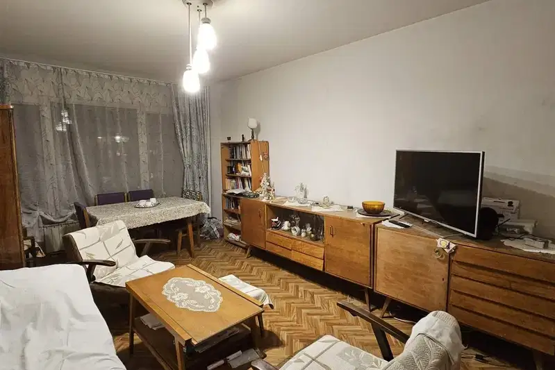 Тристаен апартамент в София, Дружба 2