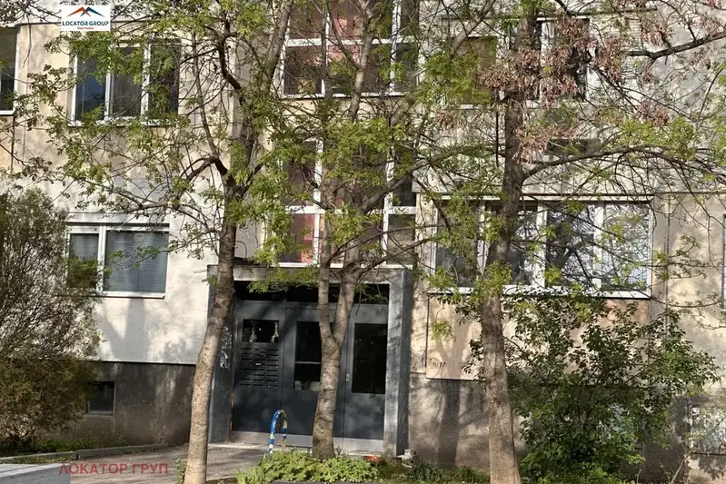 3-bedroom apartment in Sofiya, Drujba 2