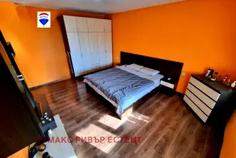 Тристаен апартамент в Русе, Дружба 3