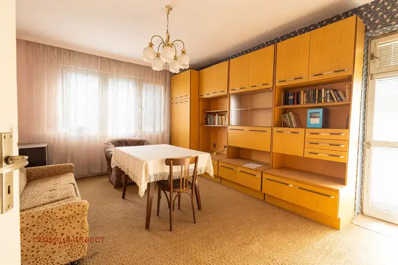 Тристаен апартамент в Русе, Дружба 3