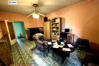 Тристаен апартамент в Плевен, Дружба 4