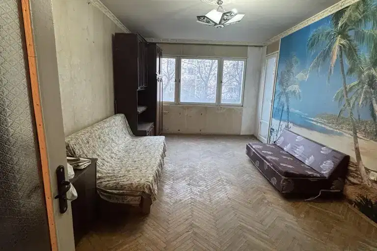 Тристаен апартамент в Плевен, Дружба 4