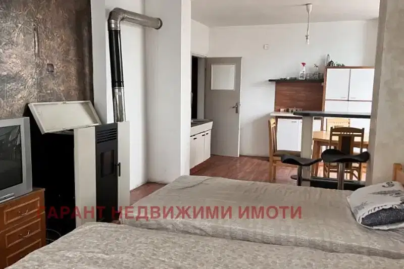 Тристаен апартамент в Габрово, Дядо Дянко