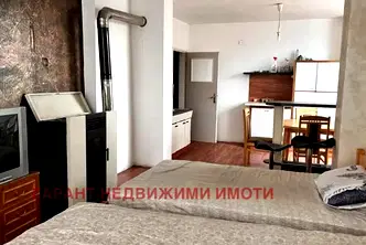 Тристаен апартамент в Габрово, Дядо Дянко