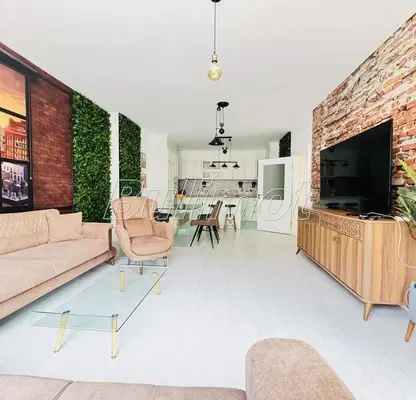 Photo 5 — 3-bedroom apartment in Varna, Festivalen Kompleks
