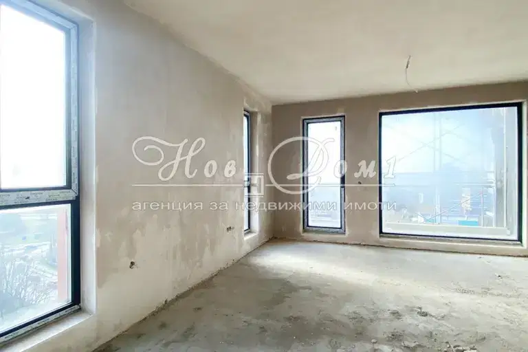 3-bedroom apartment in Plovdiv, Gagarin