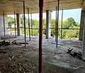 Снимка 2 — Тристаен апартамент с двор и морска панорама в Галата, Варна