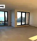 Тристаен апартамент във Варна, Галата