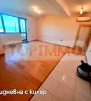 Тристаен апартамент във Варна, Галата