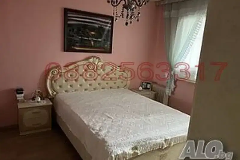 3-bedroom apartment in Yambol, Graf Ignatiev