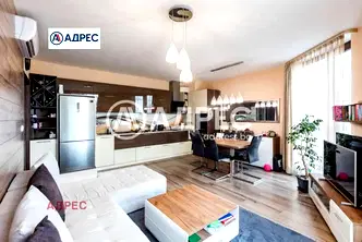 Тристаен апартамент във Варна, Гранд Мол