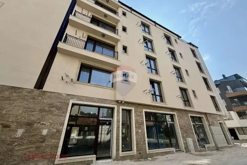 3-bedroom apartment in Varna, Grand Mol