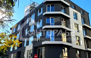 Тристаен апартамент във Варна, Гранд Мол