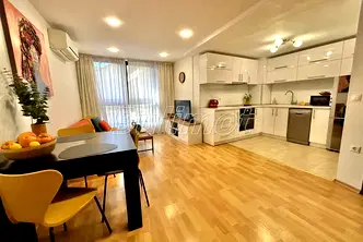 Тристаен апартамент във Варна, Гръцка махала