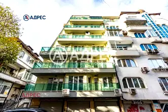 Тристаен апартамент във Варна, Гръцка махала