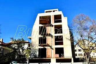 Тристаен апартамент във Варна, ХЕИ