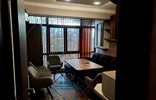 Тристаен апартамент в Шумен, Херсон