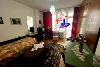 Тристаен апартамент в Шумен, Херсон