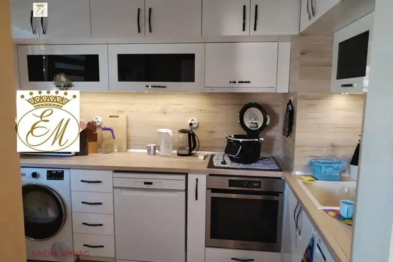 3-bedroom apartment in Shumen, Herson