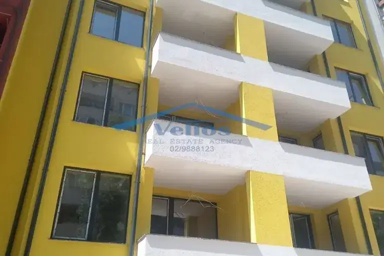 3-bedroom apartment in Sofiya, Hipodruma
