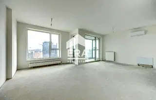 Тристаен апартамент в София, Хладилника