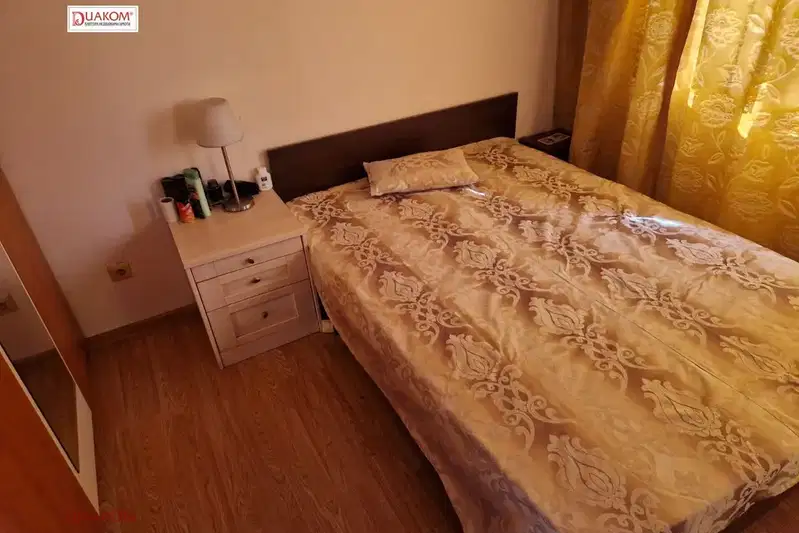 Тристаен апартамент в Бургас, Хоризонт