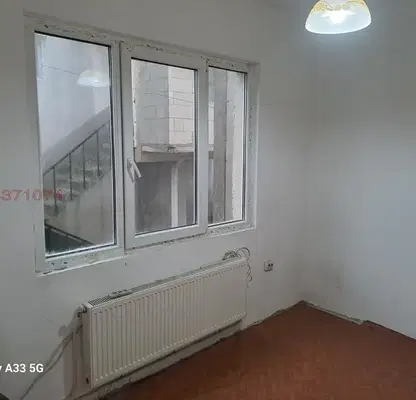 Photo 4 — Three-room apartment with garage and yard in Hristo Botev, Dobrich