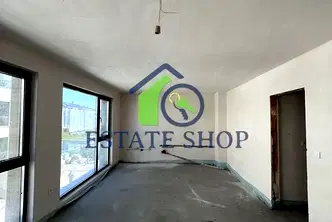Тристаен апартамент в Пловдив, Христо Смирненски