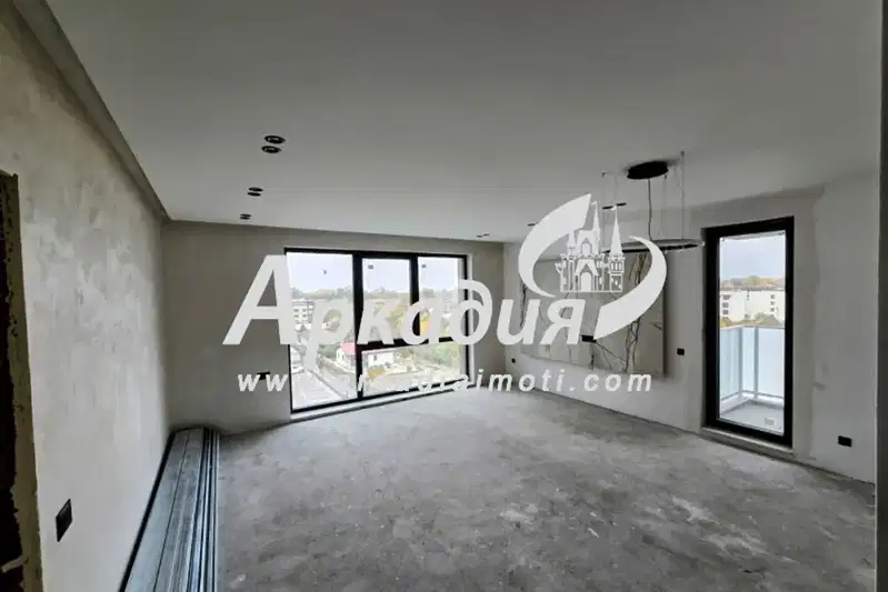 3-bedroom apartment in Plovdiv, Hristo Smirnenski