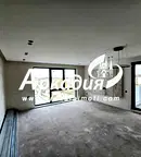 Бутиков 3-стаен апартамент с тераса в Христо Смирненски, Пловдив