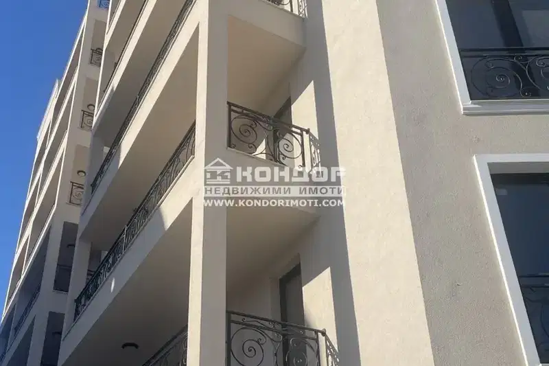 3-bedroom apartment in Plovdiv, Hristo Smirnenski