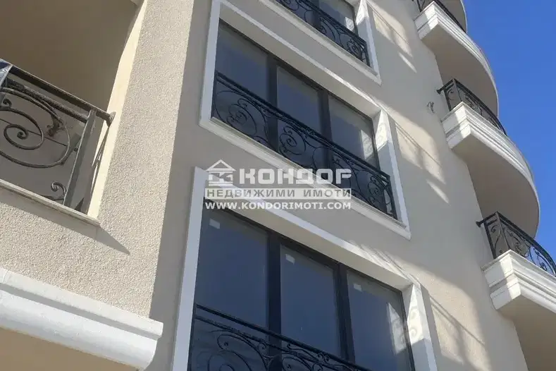 3-bedroom apartment in Plovdiv, Hristo Smirnenski