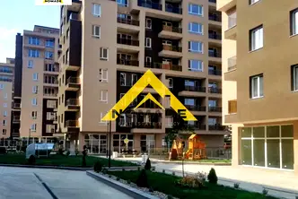 Тристаен апартамент в Пловдив, Христо Смирненски
