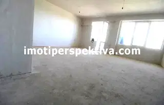Тристаен апартамент в Пловдив, Христо Смирненски
