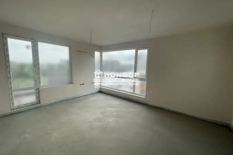 3-bedroom apartment in Plovdiv, Hristo Smirnenski