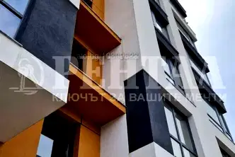 Тристаен апартамент в Пловдив, Христо Смирненски
