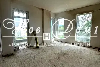 Тристаен апартамент в Пловдив, Христо Смирненски