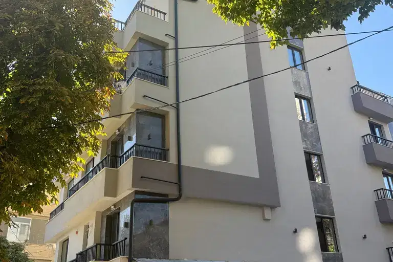 3-bedroom apartment in Pleven, Idealen Centyr