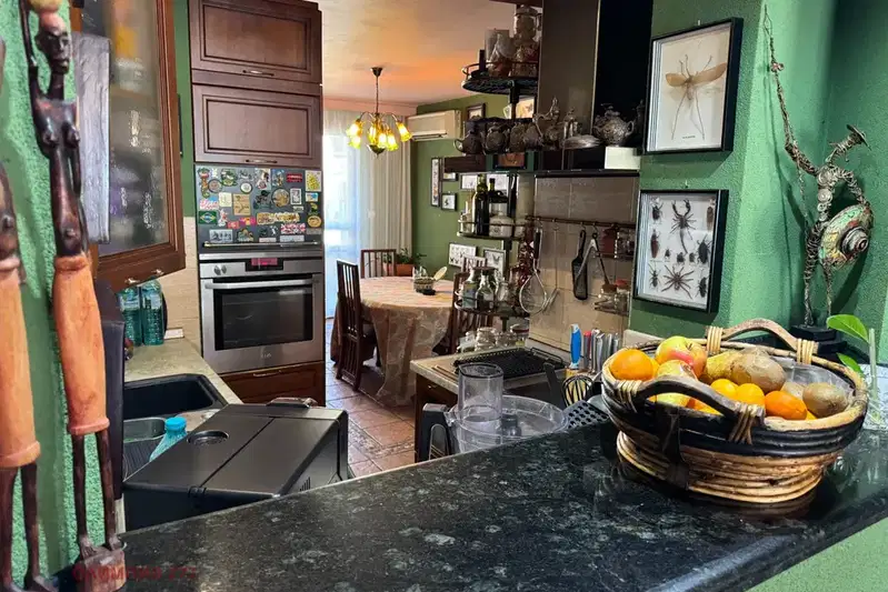 3-bedroom apartment in Pleven, Idealen Centyr