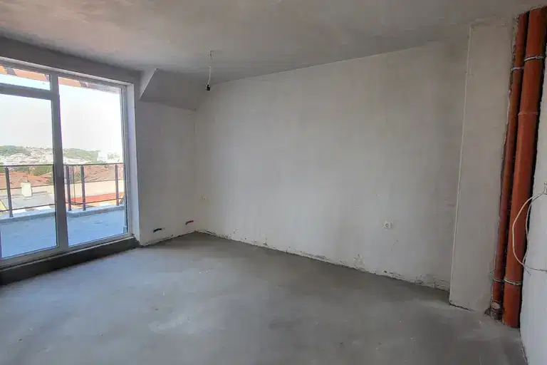 3-bedroom apartment in Pleven, Idealen Centyr