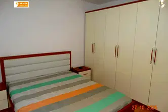 Тристаен апартамент в Пазарджик, Идеален център