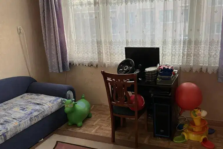 3-bedroom apartment in Pazardjik, Idealen Centyr
