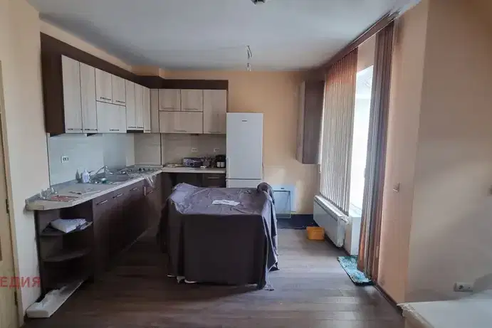 3-bedroom apartment in Pazardjik, Idealen Centyr
