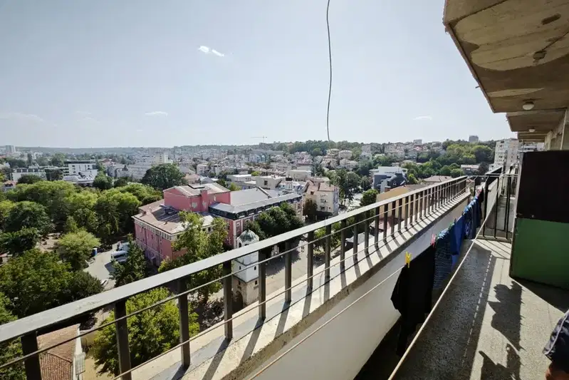 3-bedroom apartment in Pleven, Idealen Centyr