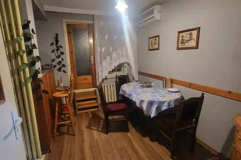 3-bedroom apartment in Pleven, Idealen Centyr