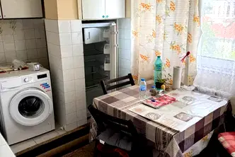 Тристаен апартамент в Плевен, Идеален център