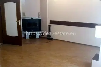 Тристаен апартамент в Благоев, Идеален център