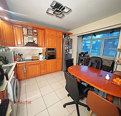 Photo 3 — 3-bedroom apartment in Sofia, Ilinden