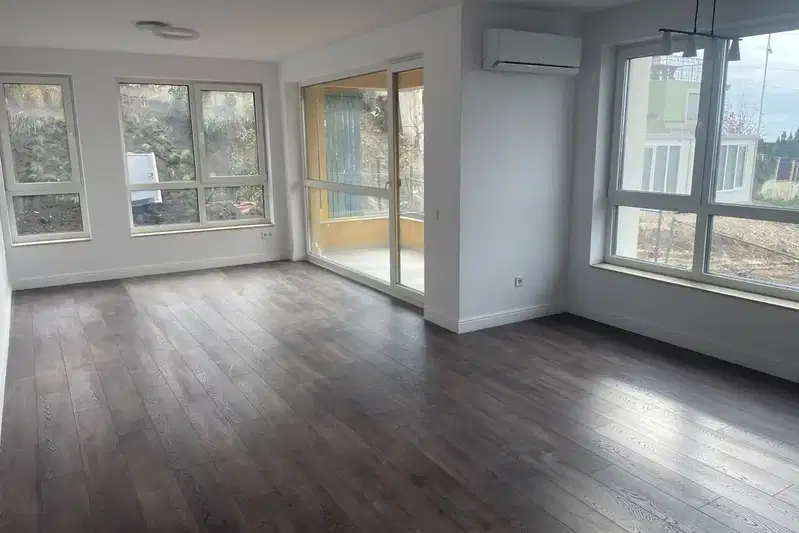 3-bedroom apartment in Varna, Izgrev
