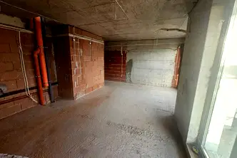 Тристаен апартамент във Варна, Изгрев